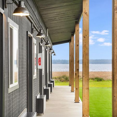 South Bay Inn ウェストポート エクステリア 写真